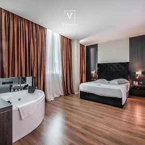 Vh Eurostar Congress & تيرانا
