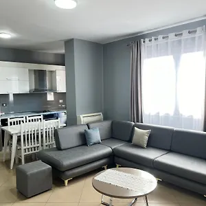  Appartamento Boulevard Views - Spacious